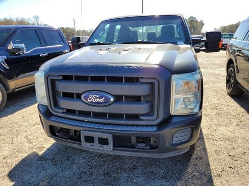 Used 2015 Ford F250 XL w/ Power Equipment Group image 5