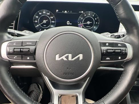 Certified 2023 Kia Sportage SX AWD/4WD image 64