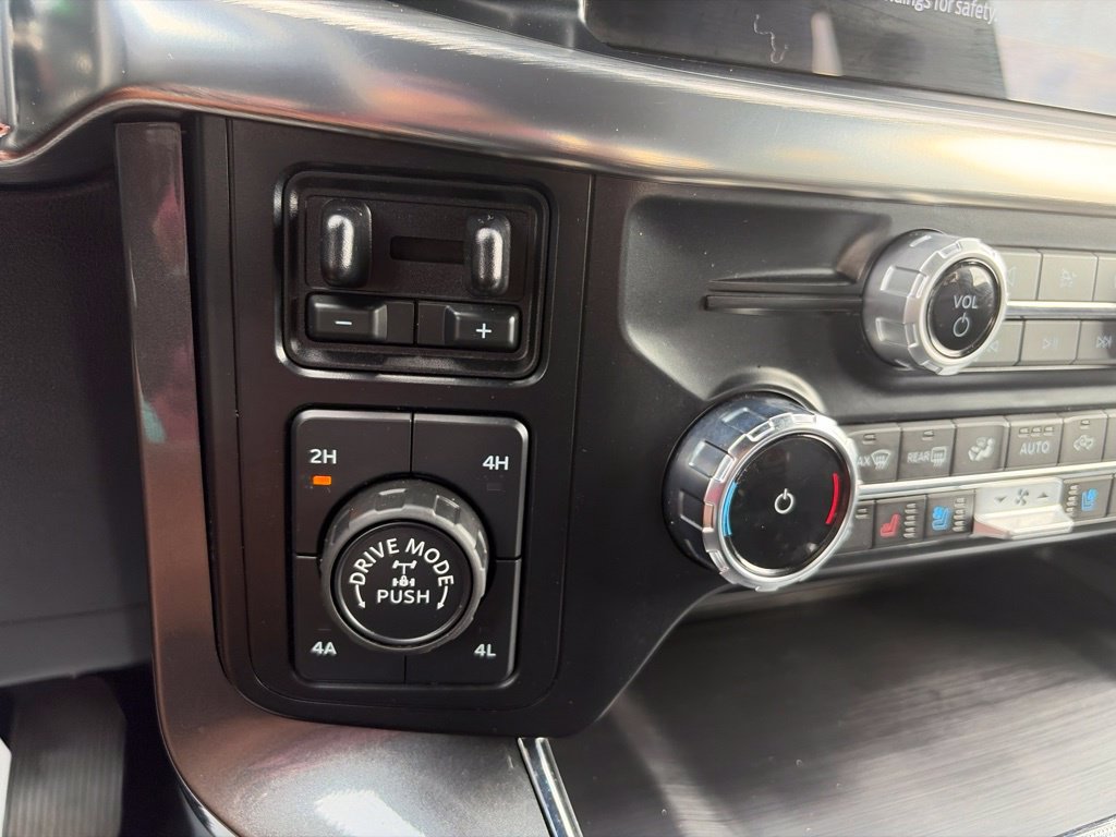Used 2023 Ford F150 4x4 SuperCrew image 27