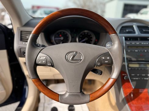 Used 2012 Lexus ES 350 image 17