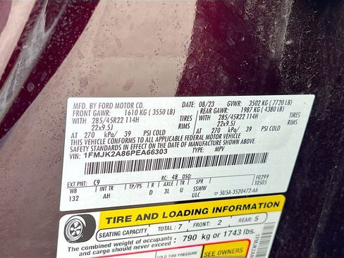 Used 2023 Ford Expedition Max Limited AWD/4WD image 34