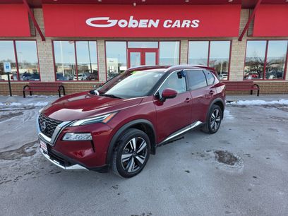 Used 2022 Nissan Rogue Platinum w/ Head-Up Display Package