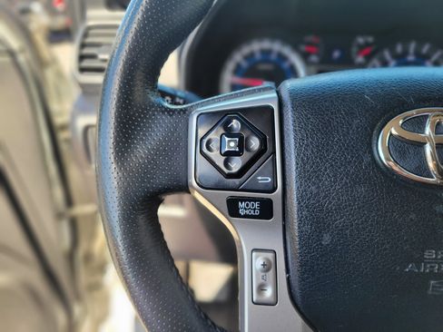 Used 2019 Toyota 4Runner SR5 Premium image 27