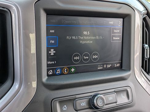 Used 2022 Chevrolet Silverado 1500 Custom RWD image 29