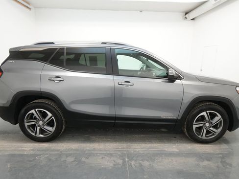Used 2020 GMC Terrain SLT image 10
