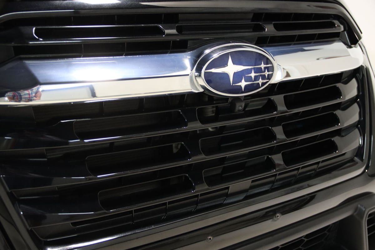 Used 2023 Subaru Ascent Limited w/ Technology Package AWD/4WD image 27
