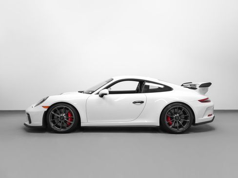 Certified 2018 Porsche 911 GT3 RWD image 2