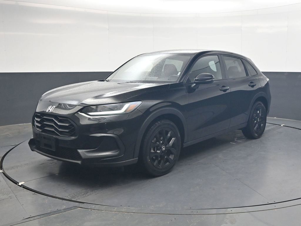 Used 2025 Honda HR-V Sport image 8