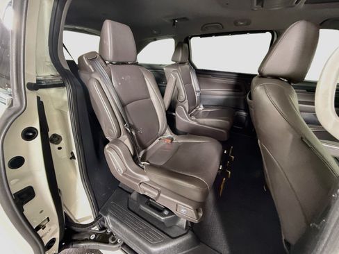 Used 2018 Honda Odyssey Elite image 26