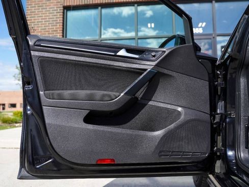 Used 2015 Volkswagen GTI S FWD image 9