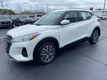 Used 2024 Nissan Kicks SV