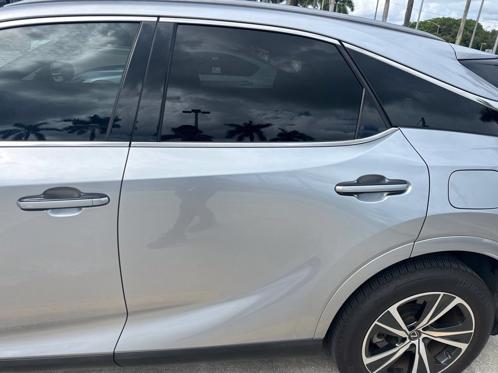 Used 2023 Lexus RX 350 Premium w/ Cold Area Package FWD image 5