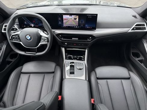 Used 2025 BMW 330i xDrive Sedan AWD/4WD image 22