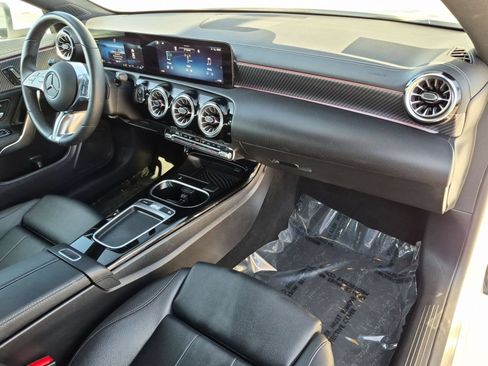 Used 2025 Mercedes-Benz CLA 250 image 28