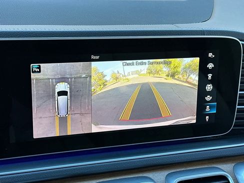 Certified 2022 Mercedes-Benz GLS 580 4MATIC image 20
