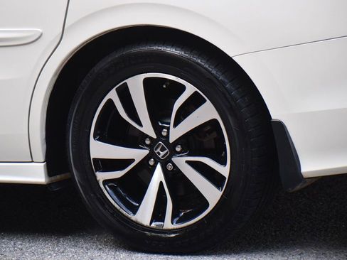 Used 2019 Honda Odyssey Elite image 13