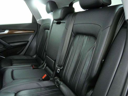 Used 2023 Audi Q5 2.0T Premium w/ Convenience Package AWD/4WD image 15