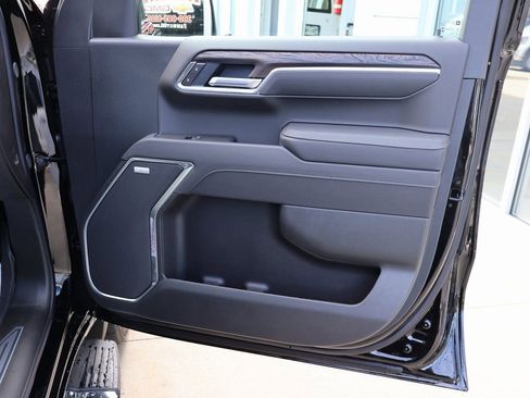 New 2026 GMC Sierra 1500 SLT w/ SLT Premium Plus Package image 39