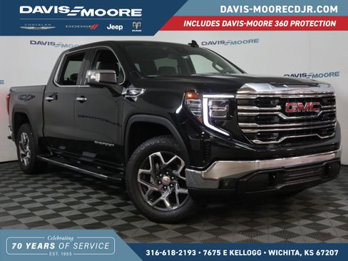 Used 2024 GMC Sierra 1500 SLT w/ SLT Premium Package image 1