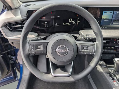 New 2026 Nissan Kicks SV image 20