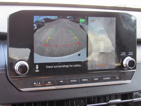 Used 2024 Mitsubishi Outlander SE image 19