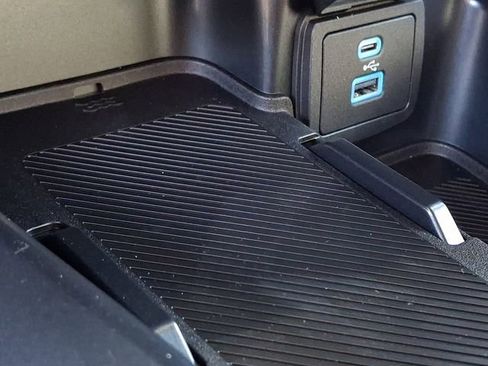 New 2025 Ford Bronco Badlands AWD/4WD image 17
