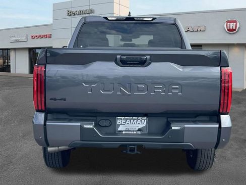 Used 2023 Toyota Tundra SR5 w/ SR5 Convenience Package AWD/4WD image 6