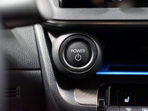 New 2026 Toyota Prius XLE image 20