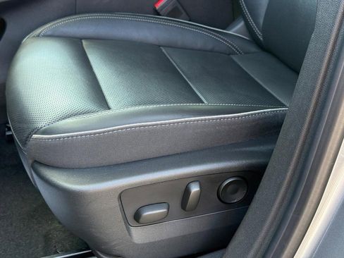 Used 2021 Buick Envision Essence w/ Sport Touring Package image 24