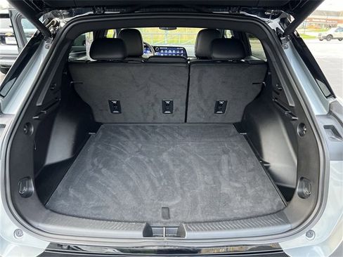 Used 2024 Chevrolet Equinox EV RS image 18