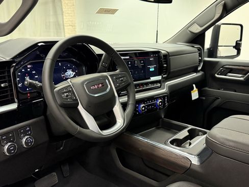 New 2026 GMC Sierra 2500 SLT w/ SLT Premium Package image 27