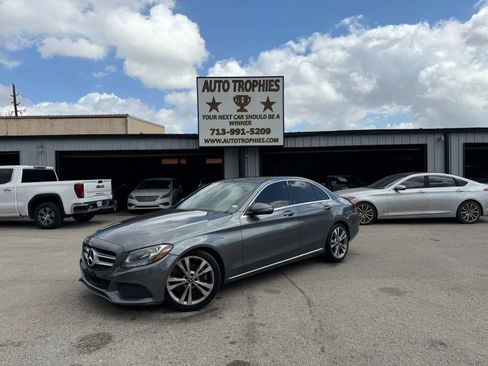 Used 2018 Mercedes-Benz C 300 Sedan image 1