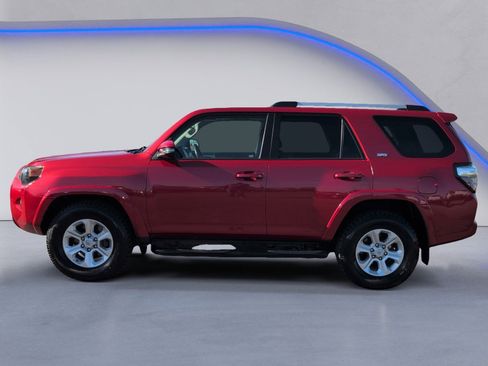 Used 2021 Toyota 4Runner SR5 Premium image 11