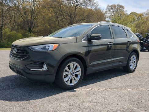 Used 2020 Ford Edge Titanium image 6