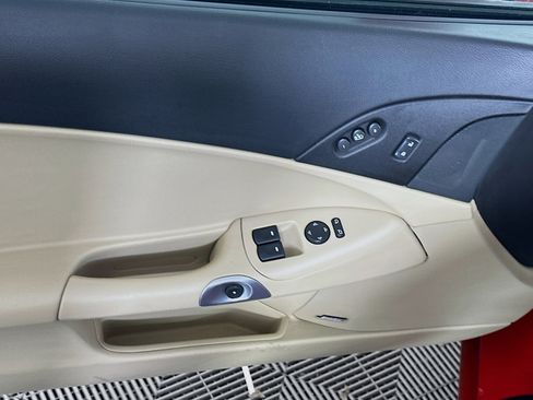 Used 2005 Chevrolet Corvette Coupe w/ Preferred Equipment Group image 15