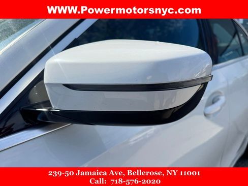 Used 2021 BMW 330i xDrive Sedan w/ Convenience Package AWD/4WD image 9