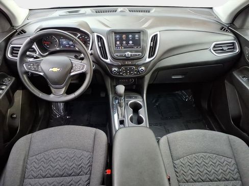 Used 2024 Chevrolet Equinox LT image 16