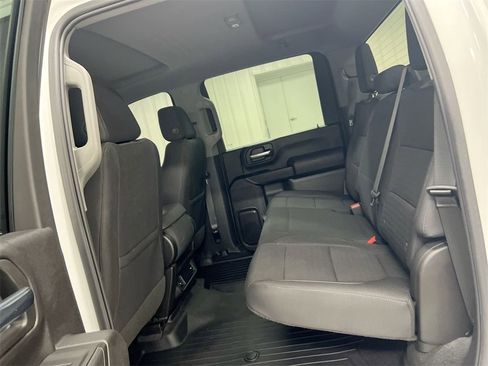 Used 2022 Chevrolet Silverado 2500 Custom w/ Gooseneck/5TH Wheel Package image 22