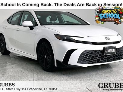 Used 2025 Toyota Camry SE w/ Convenience Package