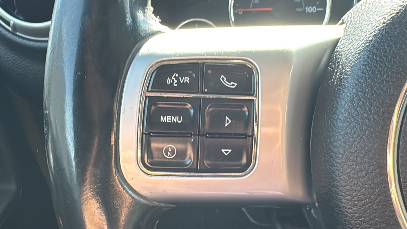 Used 2013 Jeep Wrangler Unlimited Sport AWD/4WD image 30