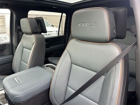 New 2026 GMC Yukon XL AT4 w/ AT4 Premium Plus Package image 24