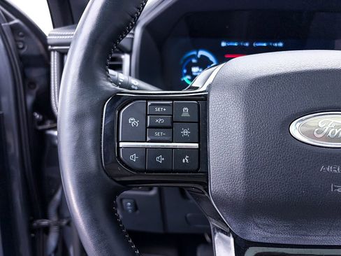 Used 2023 Ford F150 Lightning Platinum AWD/4WD image 35