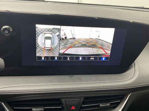 Used 2026 Buick Encore GX Avenir w/ Avenir Technology Package AWD/4WD image 6