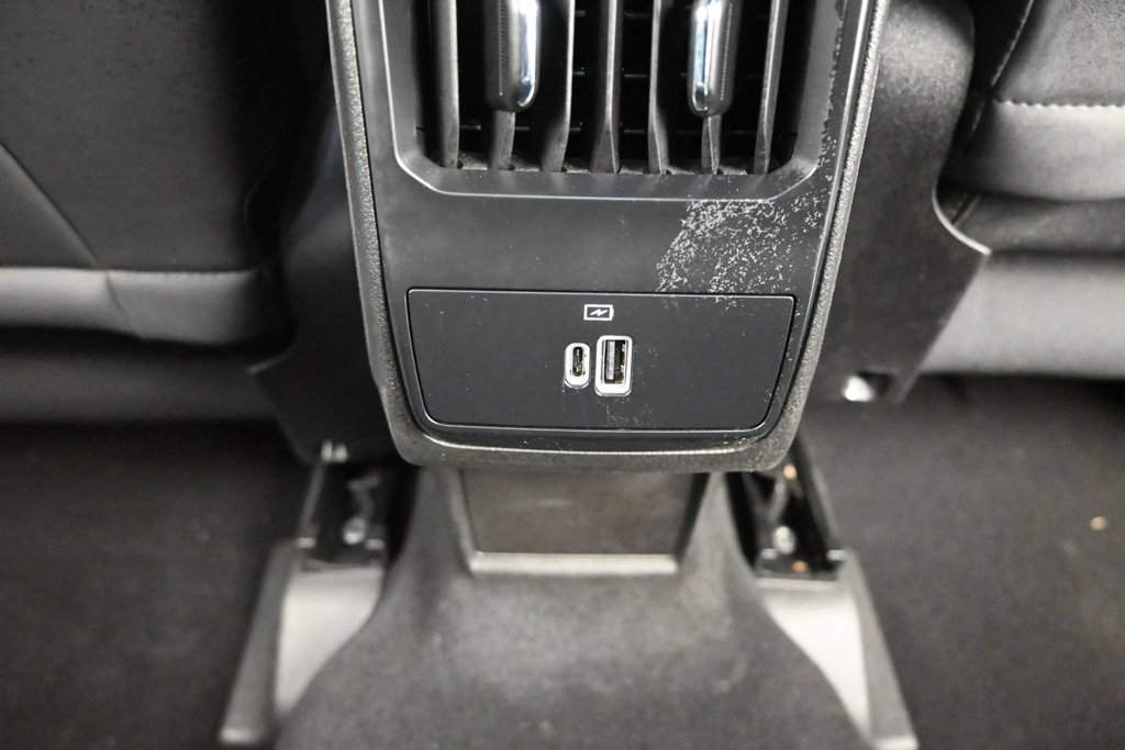Used 2024 Dodge Hornet R/T Plus w/ R/T Blacktop Package AWD/4WD image 14
