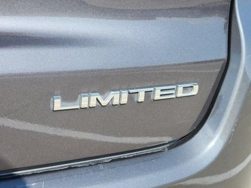Used 2024 Jeep Compass Limited AWD/4WD image 12