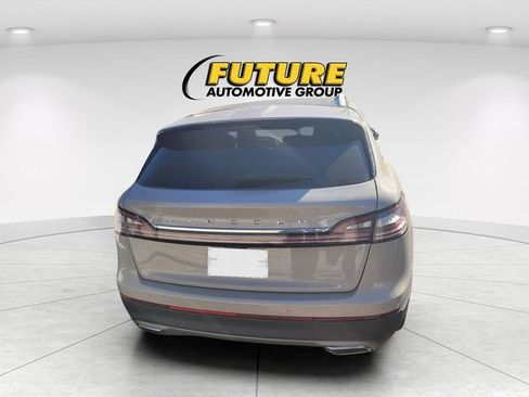 Used 2022 Lincoln Nautilus Reserve w/ Equipment Group 201A FWD image 4