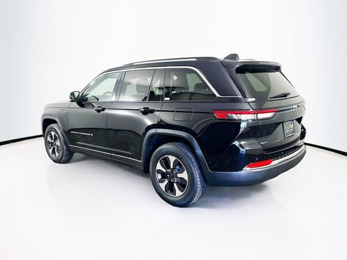 Used 2023 Jeep Grand Cherokee 4WD 4xe image 5