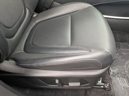 Certified 2024 Hyundai Tucson Limited image 18