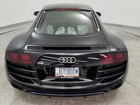 Used 2010 Audi R8 V10 AWD/4WD image 19