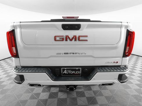 Used 2023 GMC Sierra 1500 AT4 w/ AT4 Premium Package image 6